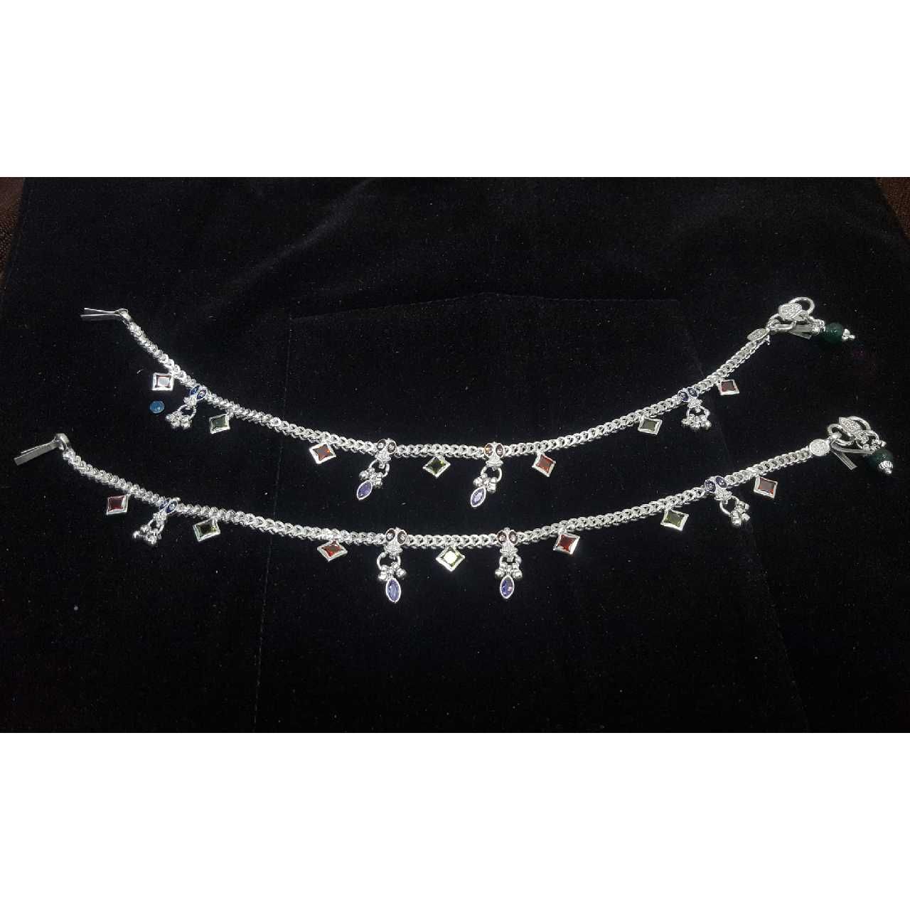 Silver Ladies Indian Special Attractive Modern Payal (Anklet)