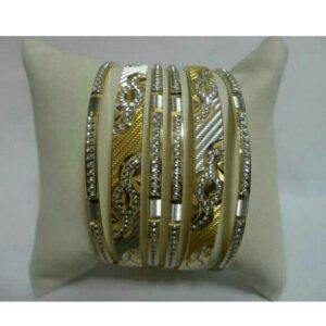 22K Gold Stylish Bangle