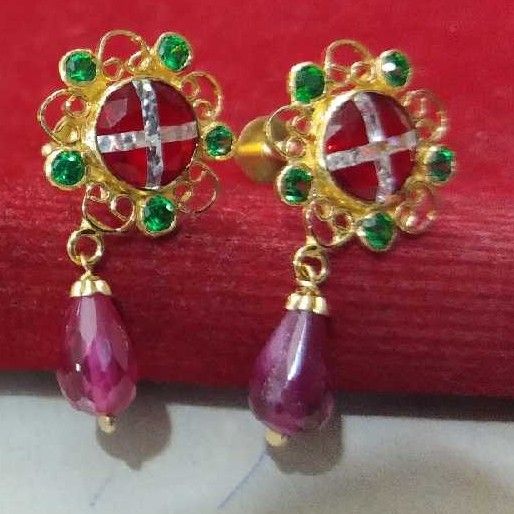 18KT Gold Antique Colour Stone Earring