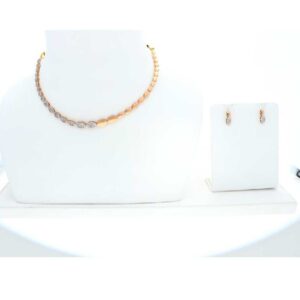 Delicate 916 Gold Ladies Necklace Set