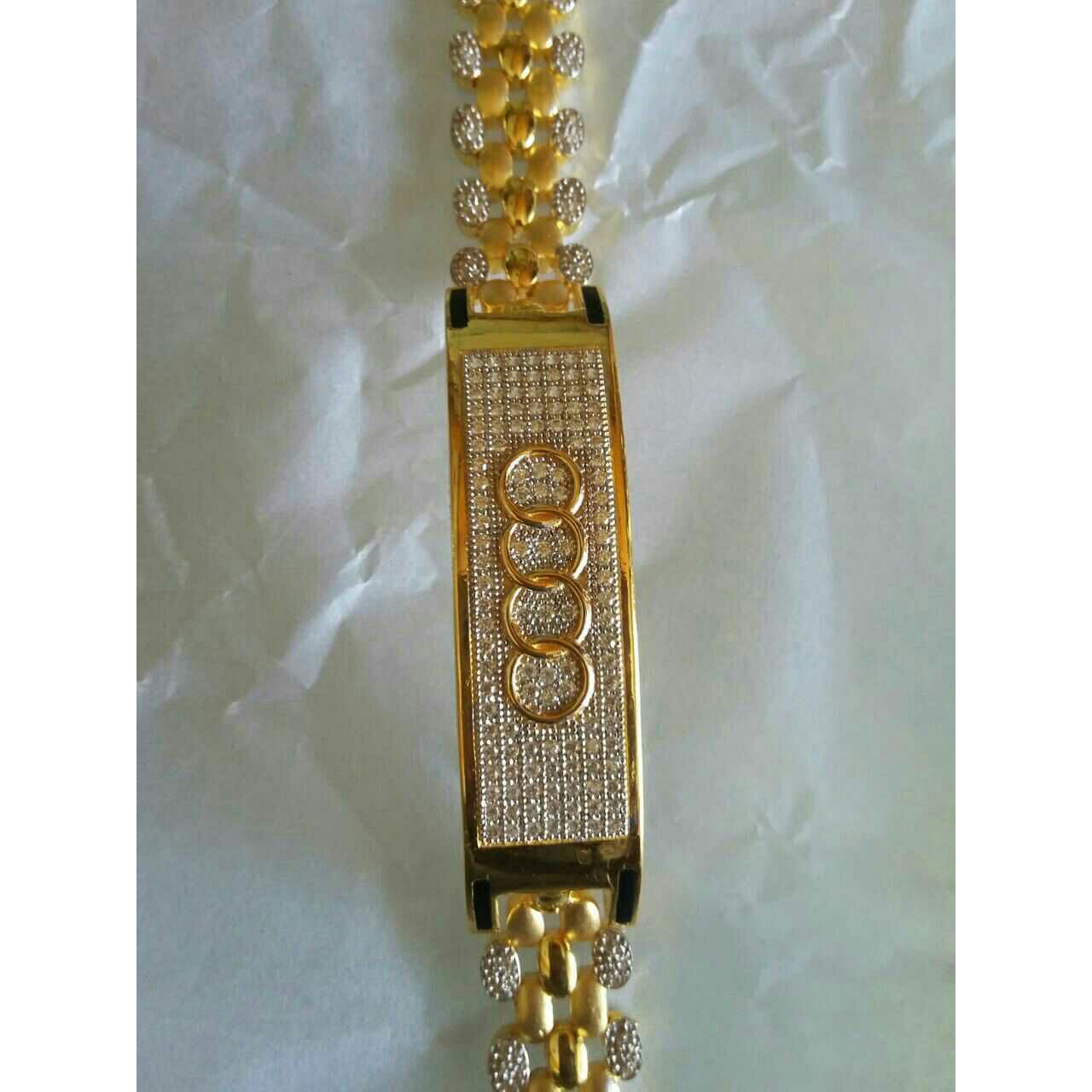 Stylish 22KT Gold Gents Bracelet