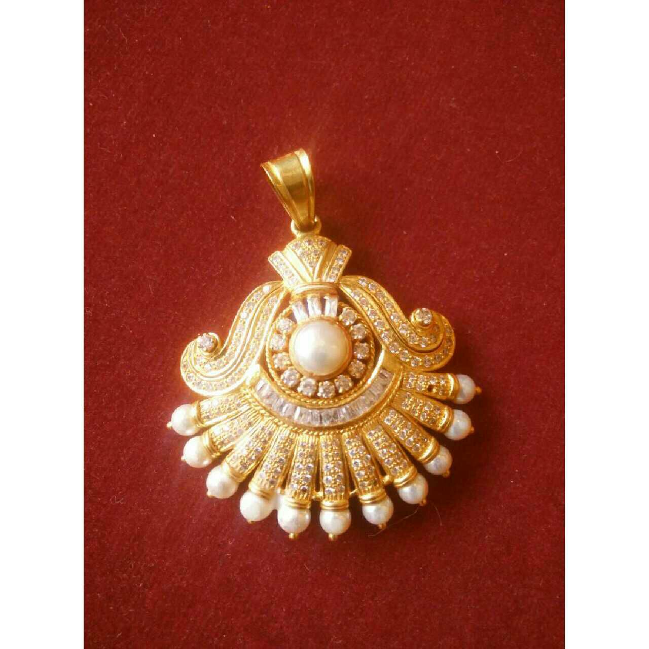 Gold Designer Ladies Pendant