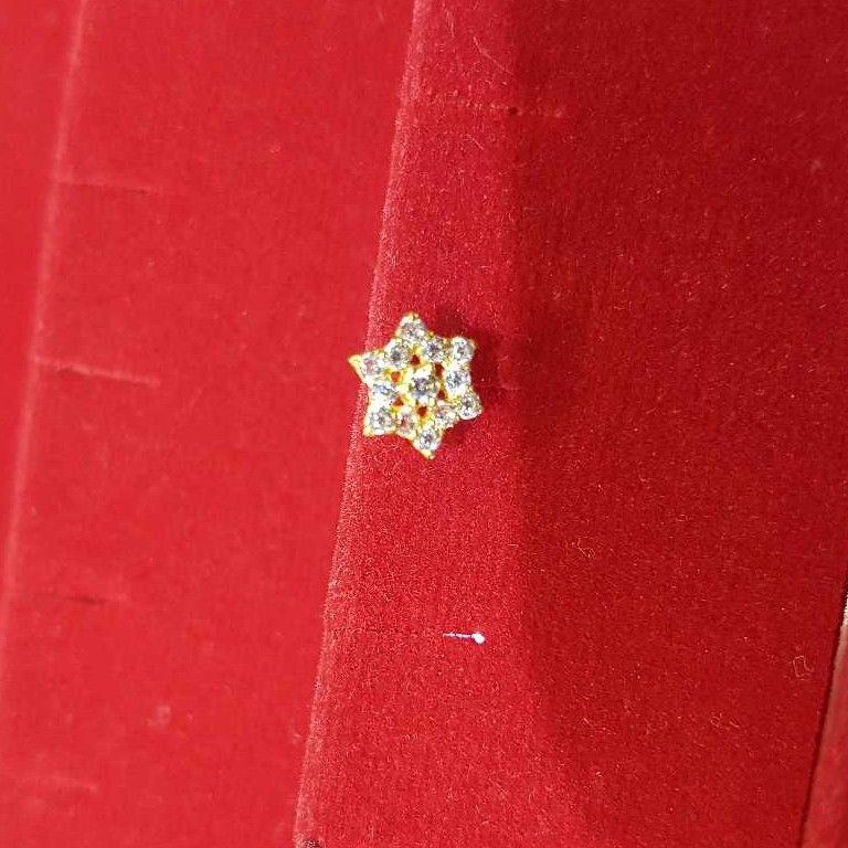 18K Gold Indian Nosepin