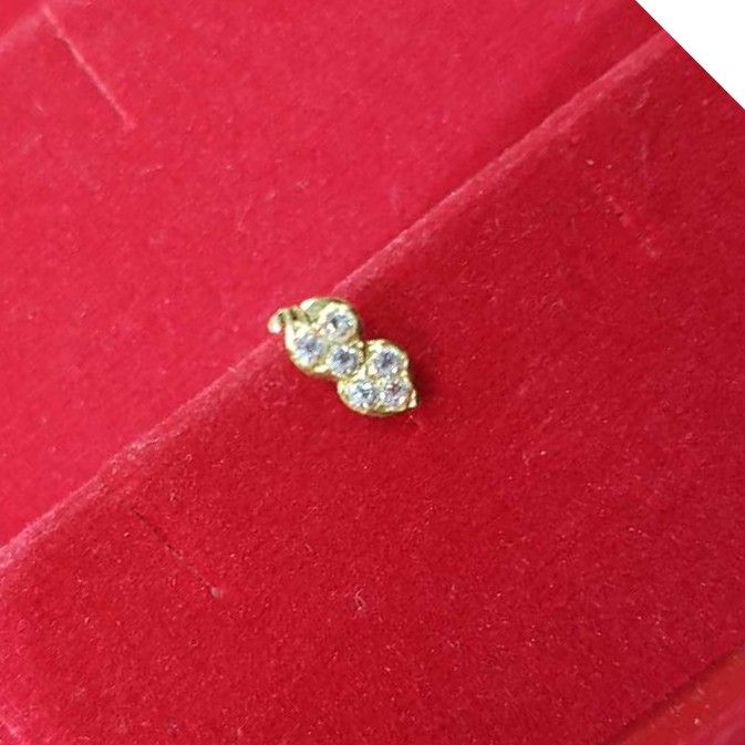 18K / 750 Gold Ladies Heart Nosepin (Nath)