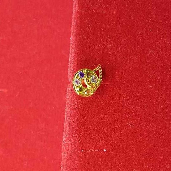 18K / 750 Gold Colorstone Nosepin