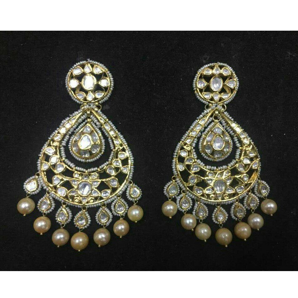 Fancy Gold Ladies Earring