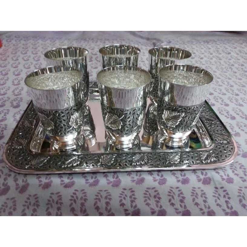 Charming Silver Glass Set