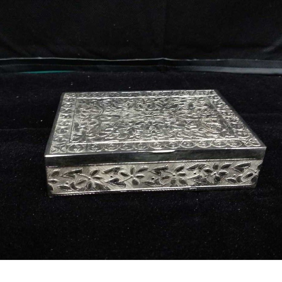 Silver Antique Indian Pan Dabbi - Image 2