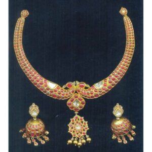 916 Gold Ladies Jadau Handmade Necklace Set