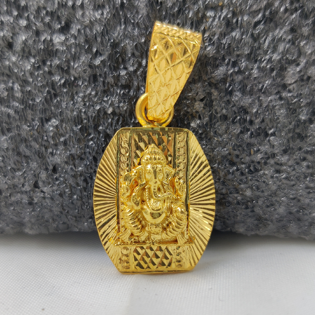 916 Gold Fancy Gent's Ganapati Pendant - Image 2