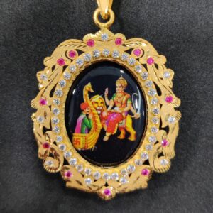 916 Gold Fancy Gent's Vahanvati/Sikotar Maa Photo Frame Pendant