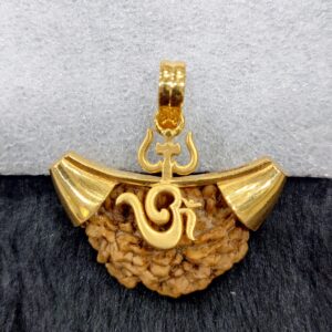 916 Gold Fancy Gent's Akmukhi Rudraksh Pendants