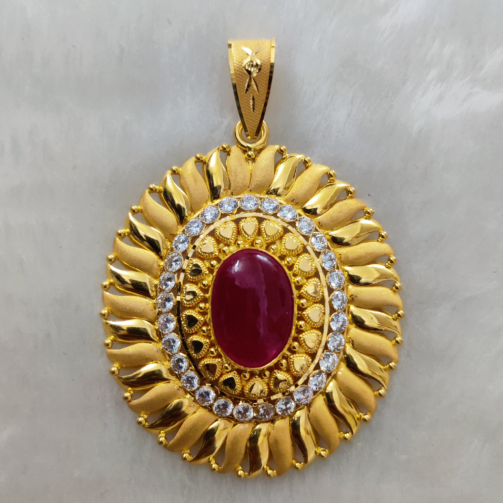 916 Gold Fancy Singal Stone Pendant