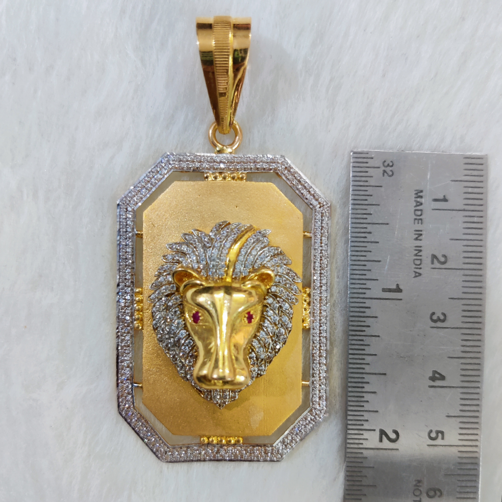 916 Gold Fancy Gent's Lion Face Pendant - Image 3