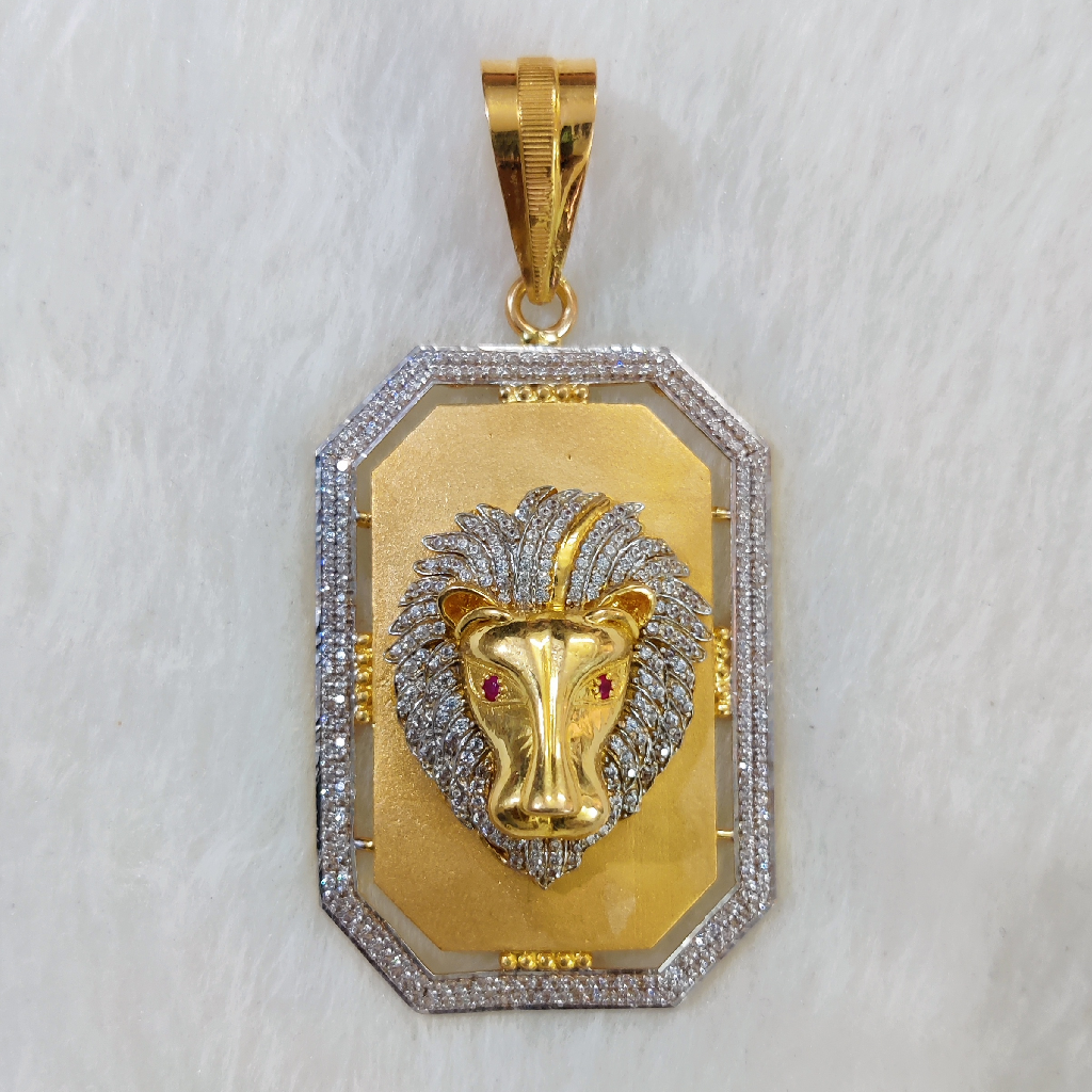916 Gold Fancy Gent's Lion Face Pendant - Image 2