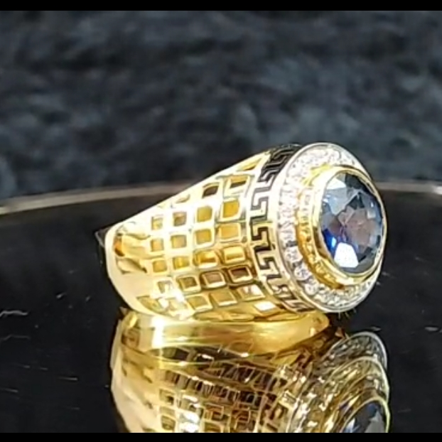 916 Gold Fancy Gent's Singal Stone Ring - Image 3