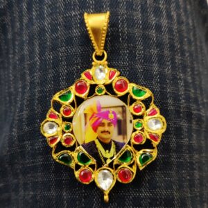 916 gold antique photo mina pendant