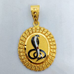 916 gold oval shape goga maharaj pendant