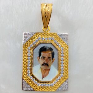 916 gold fancy gent's photo frame pendant