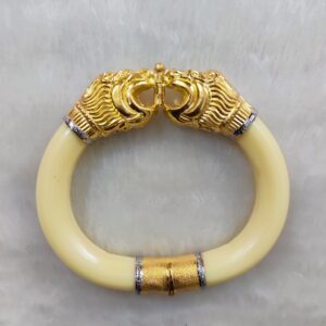 916 Gold Fancy Gent's Lion Face Genda Kada