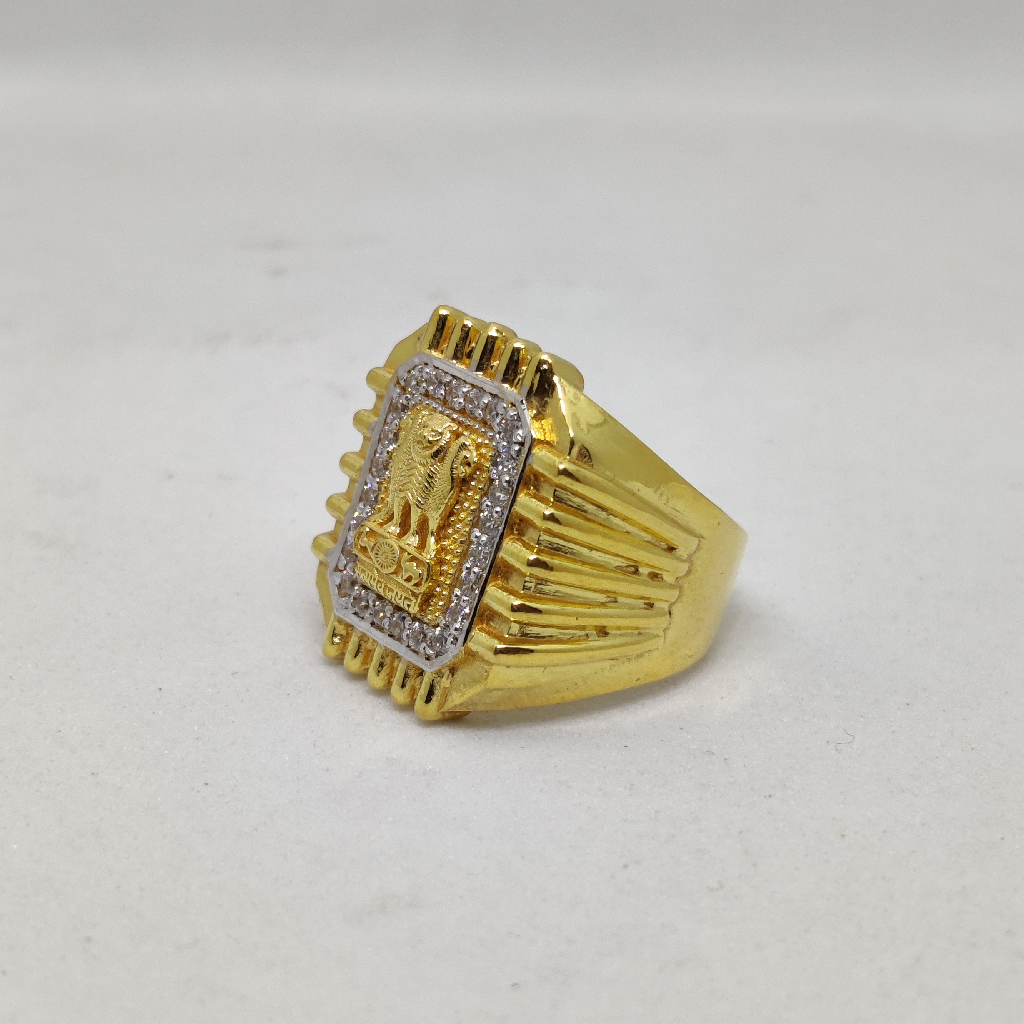 916 Gold Fancy Gent's Ashok Stambh Ring - Image 2