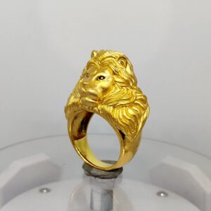 916 Gold Fancy Gent's Lion Face Ring