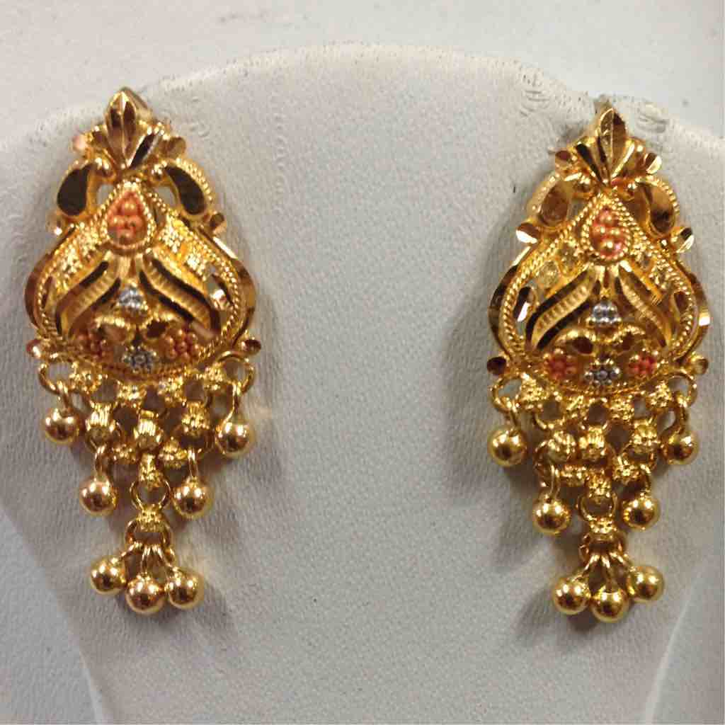 Paan Shape Fancy Gold Buti