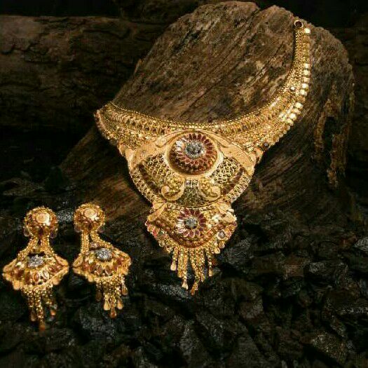 22K/916 Gold Fancy Necklace Set