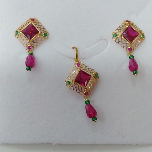 Fancy pendant Set