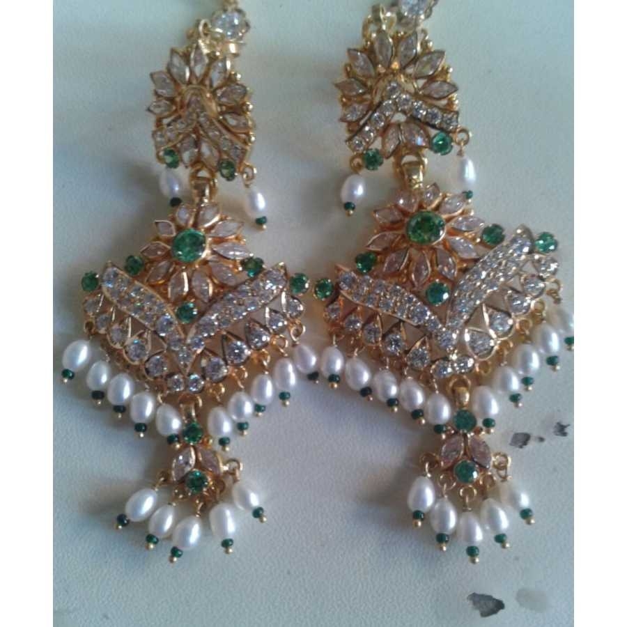 22K Gold Ladies Indian Fancy Butti