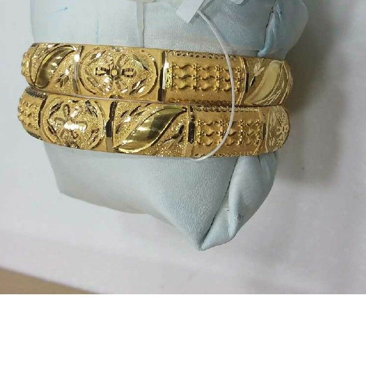 916 Gold Ladies Modern Designer Bangle
