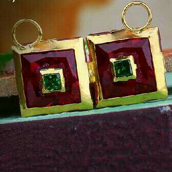18kt Gold Fancy Earrings