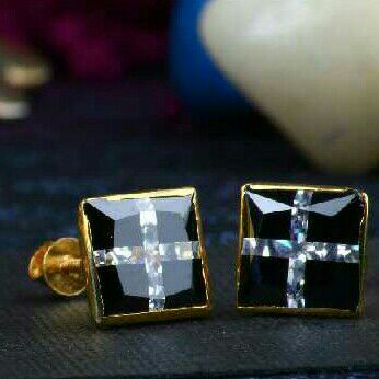 18kt Gold Fancy Earrings
