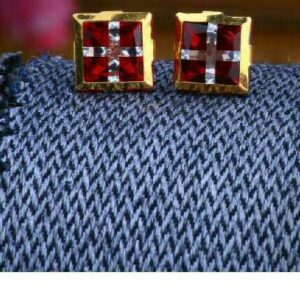 18kt Gold Classic Ladies Earrings