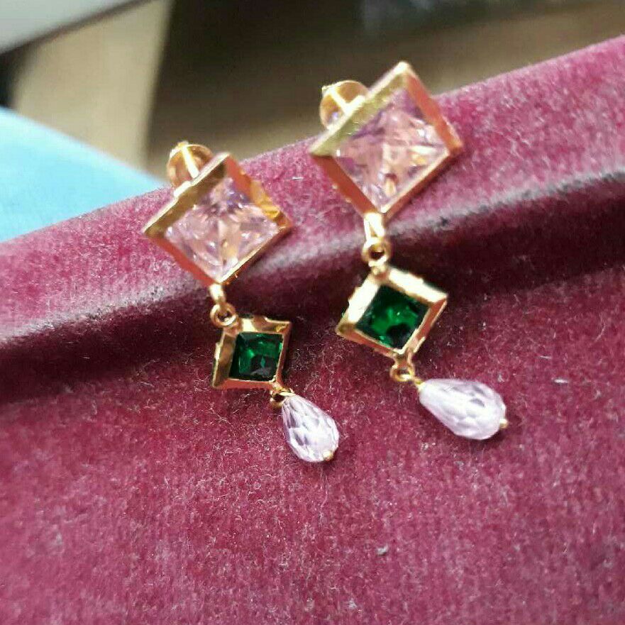 Gold 916 Color Stone Butti