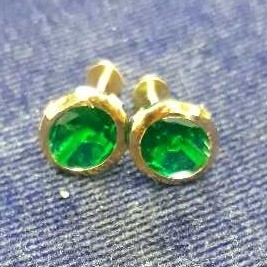 18KT Gold Jewellery Colorstone Buti