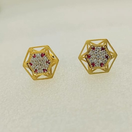 Round-star design beautiful 22 kt gold earrings
