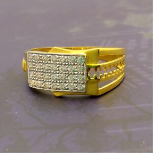 4-diamond line 22 kt gold gents ring