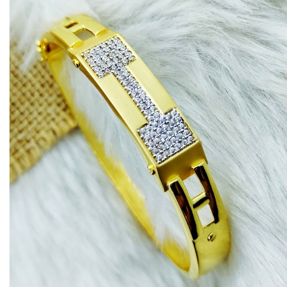 Prettiest design 22 kt gold gents kada