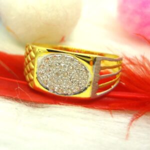 Ovular pattern 22 kt gold gents ring