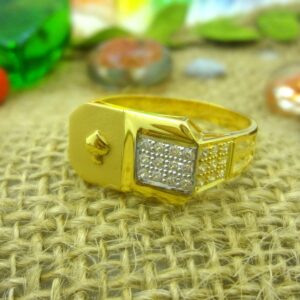 Marvelous design 22 kt gold gents ring