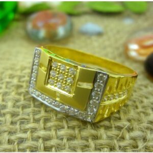 Amazing side cut design 22 kt gold gents ring