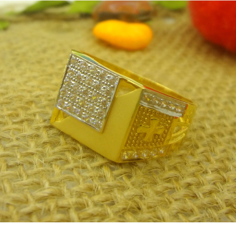 Latest and trendy designer 22 kt gold gents ring
