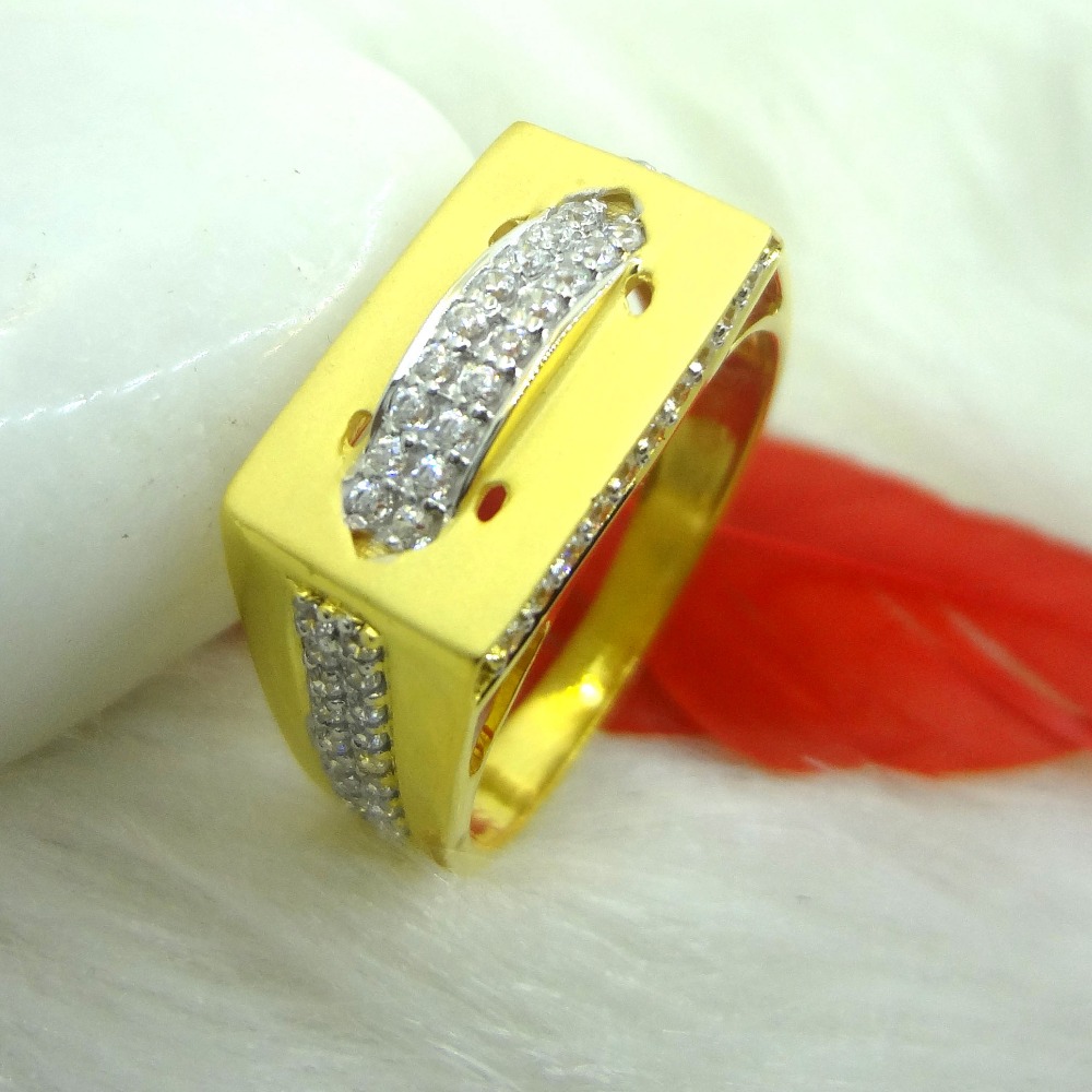 Double cz diamond line 22 kt gold gents ring