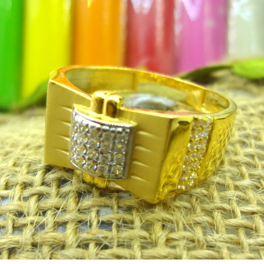 Amazing handmade 22 kt gold gents ring