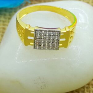 5 cz diamond row 22 kt gold gents ring