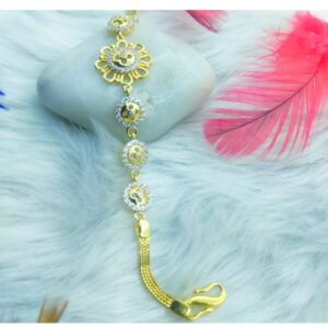 Luxury floral cutting 22 kt gold ladies bracelet
