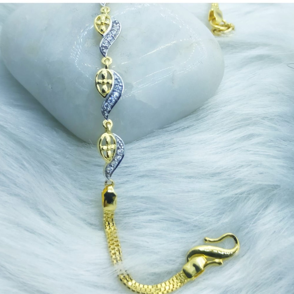 Latest 22kt gold gold ladies bracelet