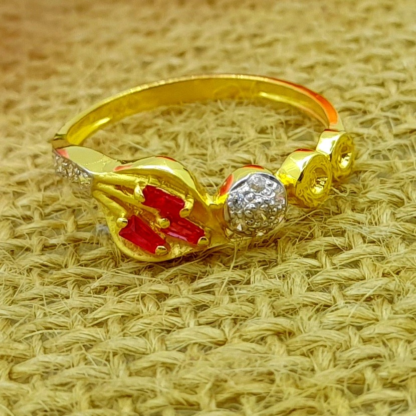 3 circular pattern fancy 22kt gold ladies ring