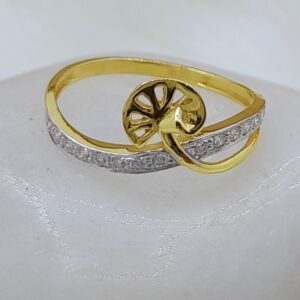Mucor pattern designer 22kt gold ladies ring